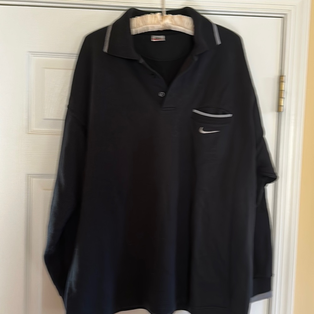 NIKE Long sleeve sweatshirt